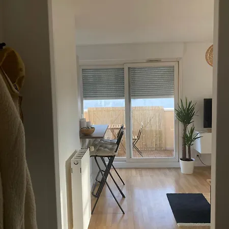 Cosy Sur