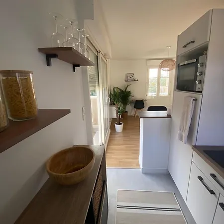 Cosy Sur Apartment Mennecy