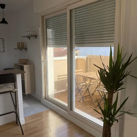 Cosy Sur Apartment Mennecy
